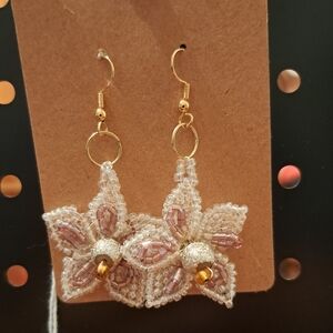 White and pink beaded flower earrings